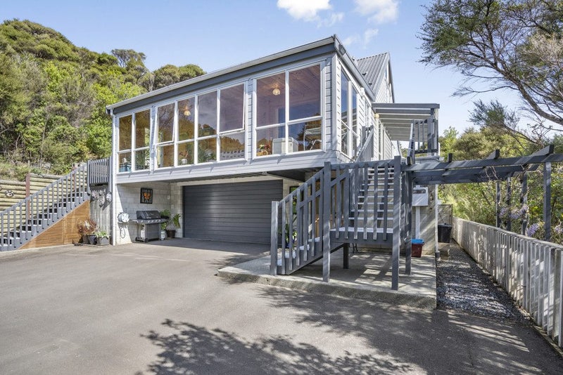 1/99 Horoeka Street, Stokes Valley, Lower Hutt - Carousel 2
