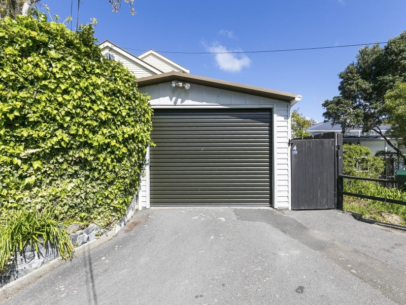 4 Aplin Terrace, Ngaio, Wellington - Carousel 17