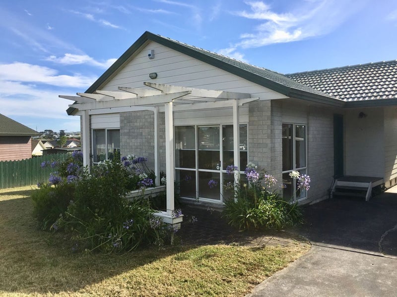 176 Burswood Drive, Burswood, Auckland - Carousel 2