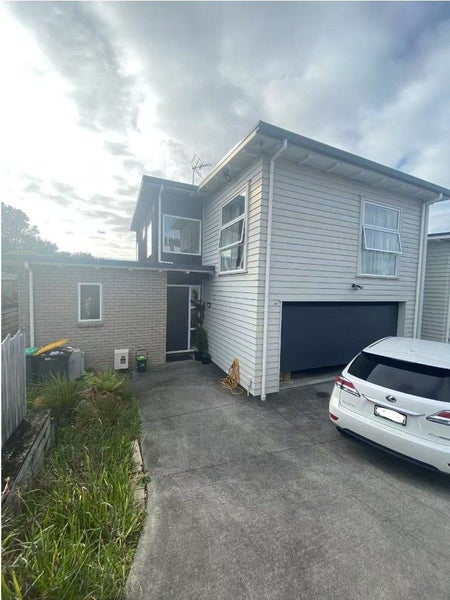 20 Caldera Drive, Long Bay, Auckland - Carousel 1