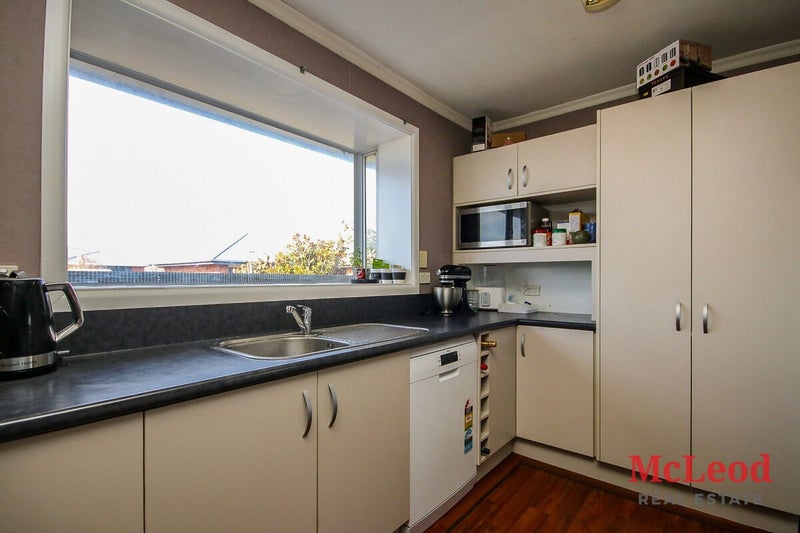 19 Walshs Road, Allenton, Ashburton - Carousel 1