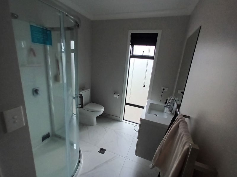 4/25 Thackeray Street, Hamilton Lake, Hamilton - Carousel 8