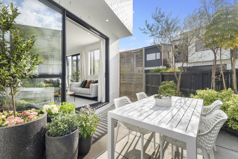 24 Frank Gill Road, Hobsonville, Auckland - Carousel 1