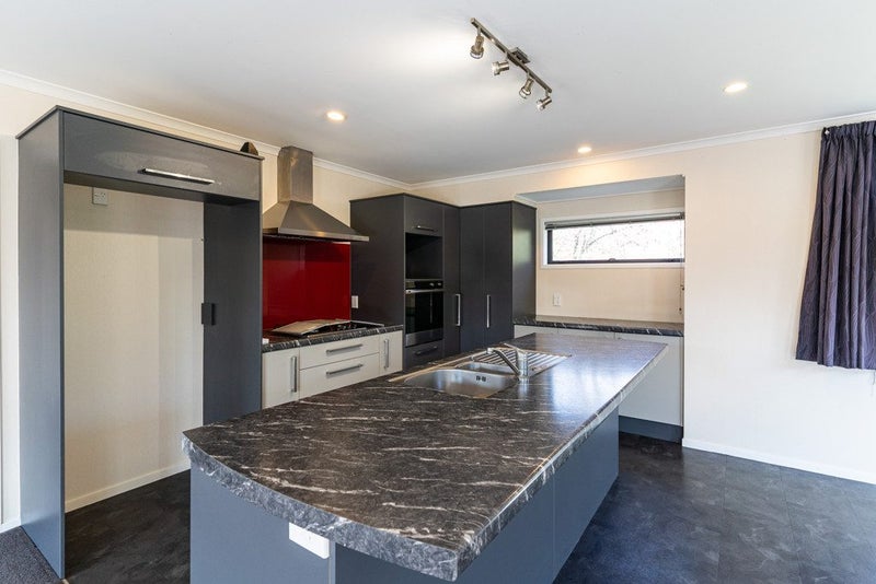 4 Northbrook Court, Roslyn, Palmerston North - Carousel 2