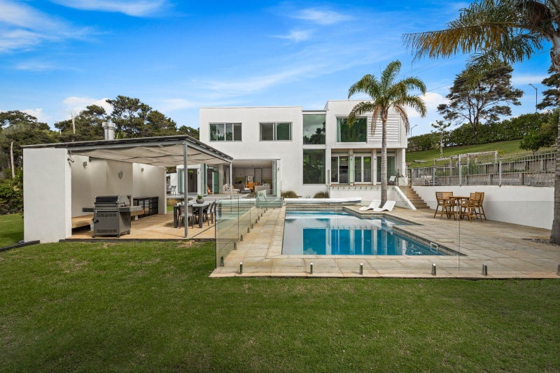 160 Schnapper Rock Road, Schnapper Rock, Auckland - Carousel 1