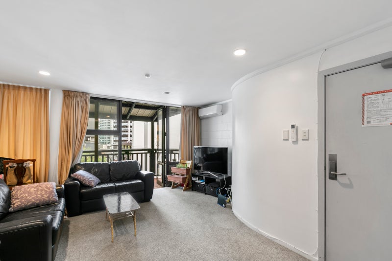 3/97 Boulcott Street, Wellington Central, Wellington - Carousel 2
