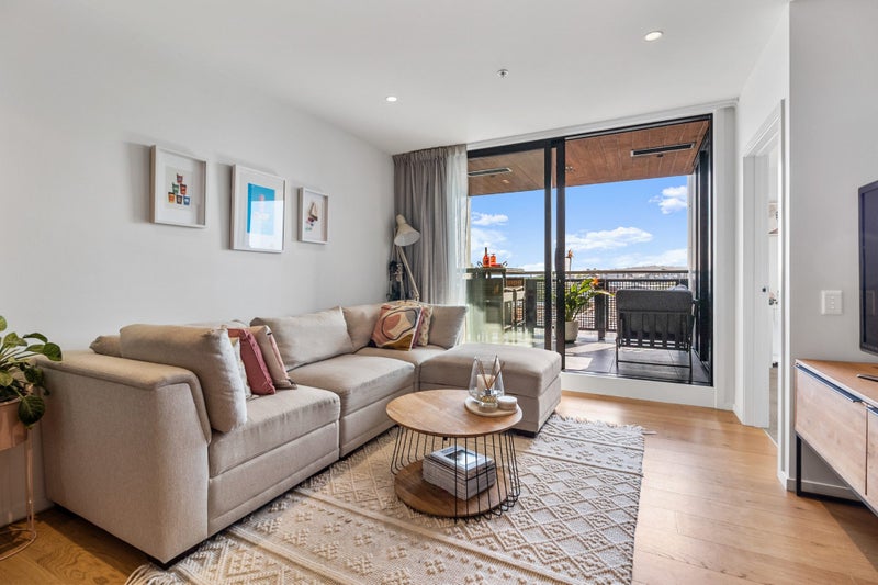 305/70 Victoria Street, Onehunga, Auckland - Carousel 2