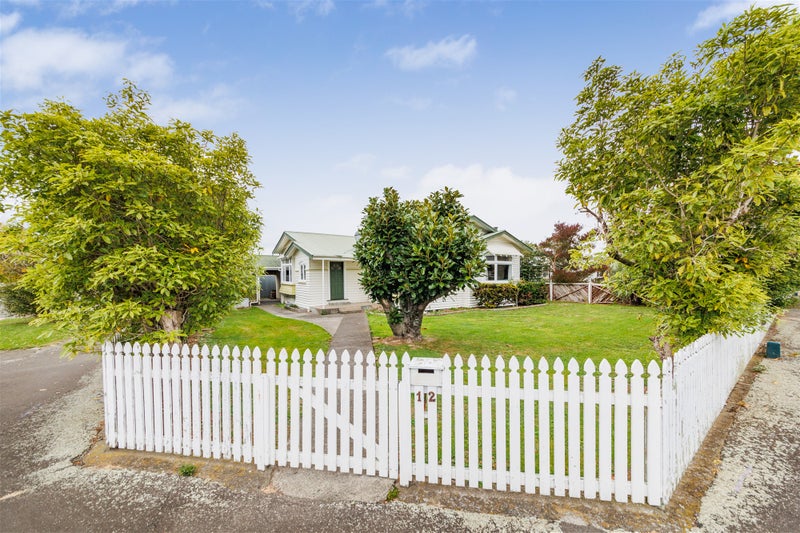 12 Cuba Street, Takaro, Palmerston North - Carousel 17