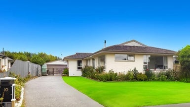 10 Greenock Street, Redwood, Christchurch - Carousel 1