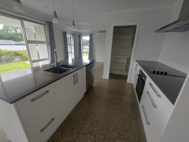 6 Tanner Place, Kamo, Whangarei - Carousel 16