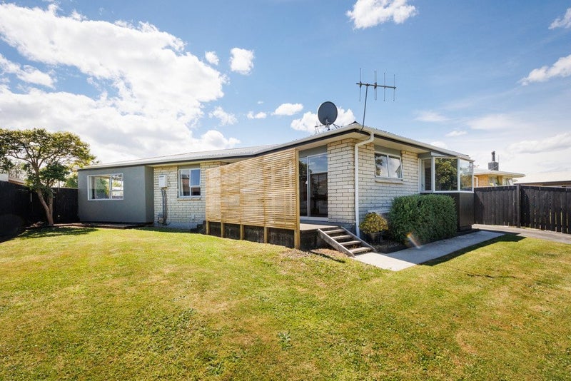 108 Apollo Parade, Milson, Palmerston North - Carousel 1