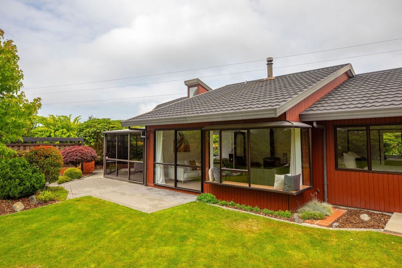 11 Dobson Street, Gleniti, Timaru - Carousel 2