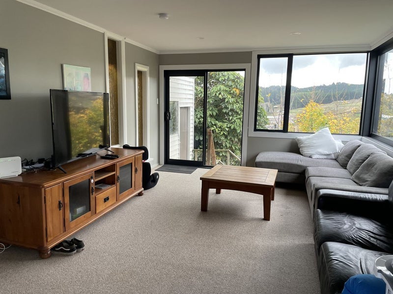 4 Koremata Street, Green Island, Dunedin - Carousel 2