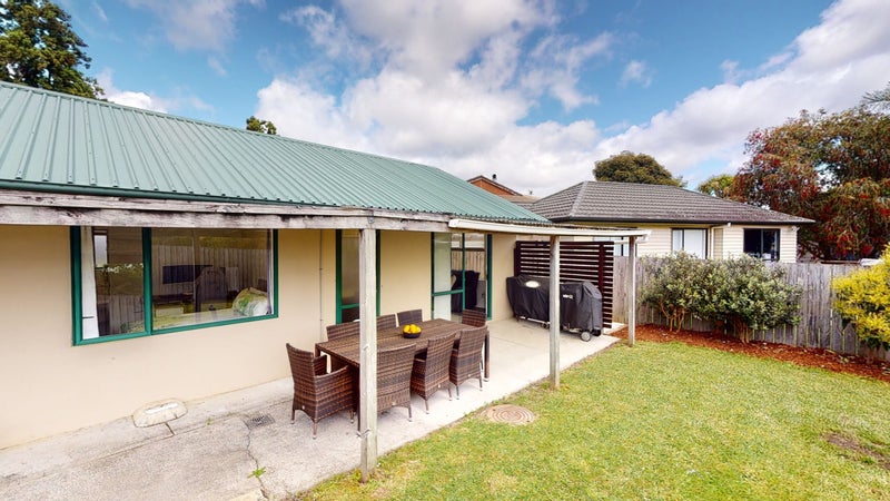 2/541 Swanson Road, Ranui, Auckland - Carousel 10