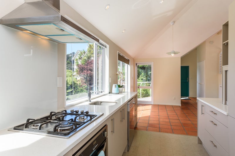 20 Crieff Street, Northland, Wellington - Carousel 22