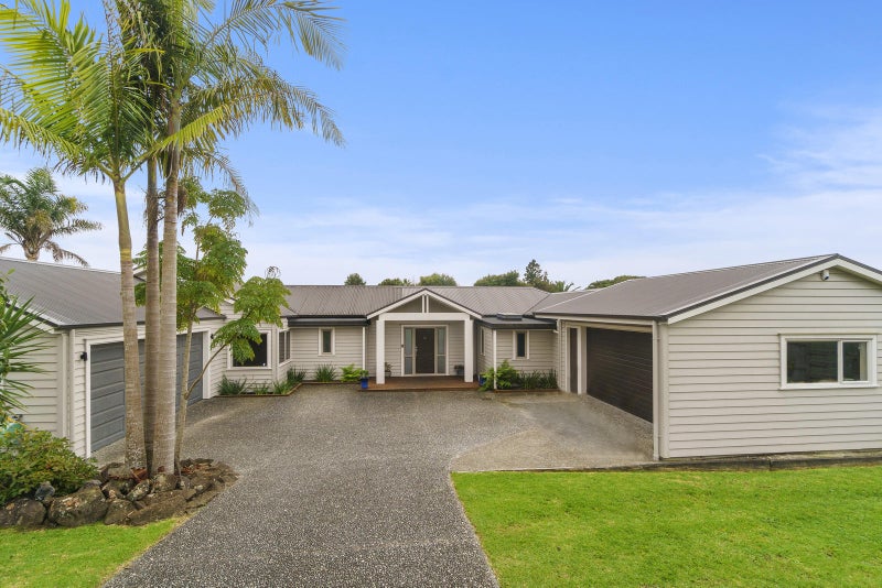 28 Station Road, Huapai, Kumeu - Carousel 2