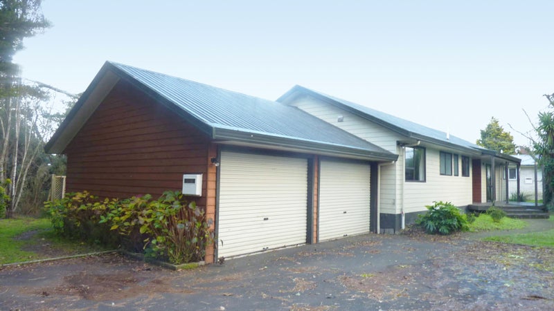 48 Splitt Avenue, Glenview, Hamilton - Carousel 1