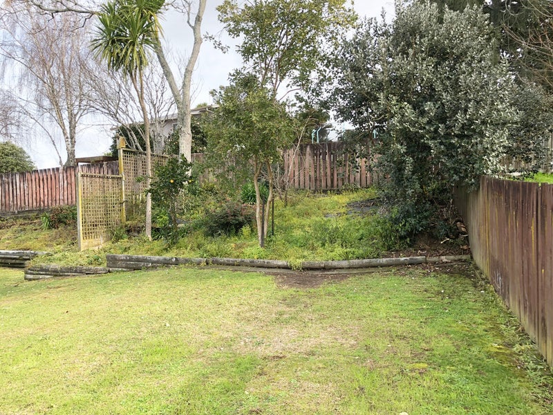 57 Cullimore Street, Pukete, Hamilton - Carousel 13