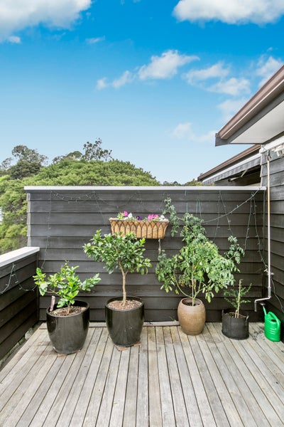 130F Gowing Drive, Meadowbank, Auckland - Carousel 21