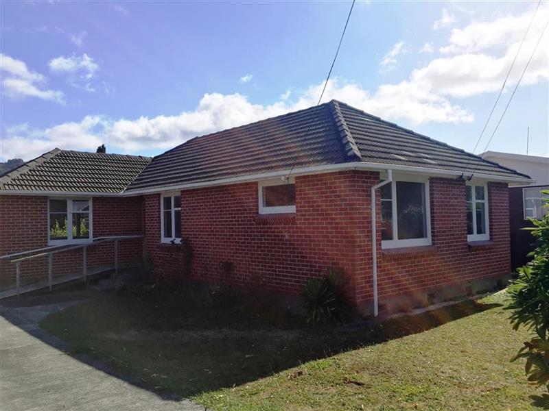 65 Kowhai Avenue, Ebdentown, Upper Hutt - Carousel 1