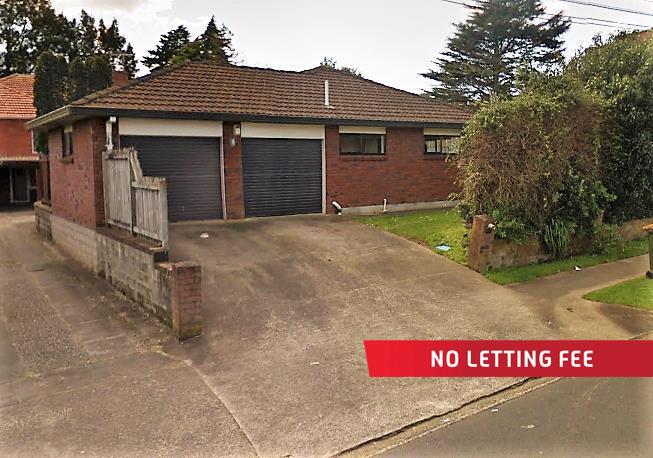 8A Hill Road, Hillpark, Auckland - Carousel 1