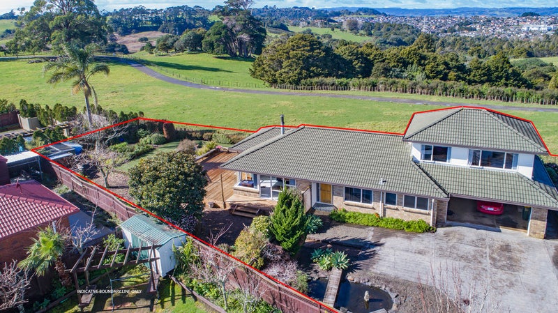 95 Eugenia Rise, Totara Heights, Auckland - Carousel 1