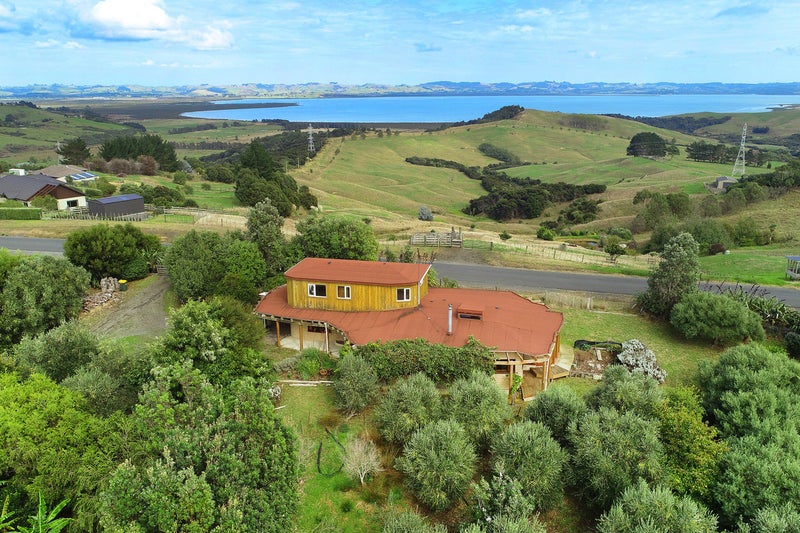 204 Oyster Point Road, Warkworth - Carousel 2