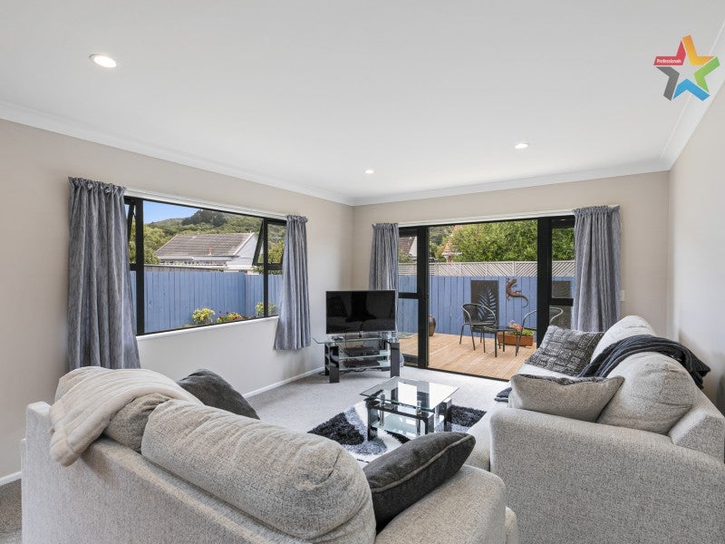 47 Mandel Mews, Waiwhetu, Lower Hutt - Carousel 2