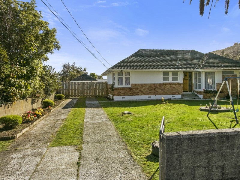 5 Bull Avenue, Wainuiomata, Lower Hutt - Carousel 20