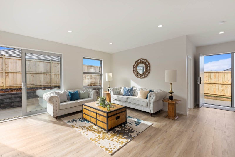 33 Flannery Road, Pokeno - Carousel 1