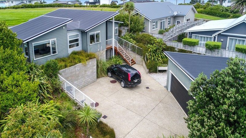 6 Barcliff Terrace, Gulf Harbour, Whangaparaoa - Carousel 1