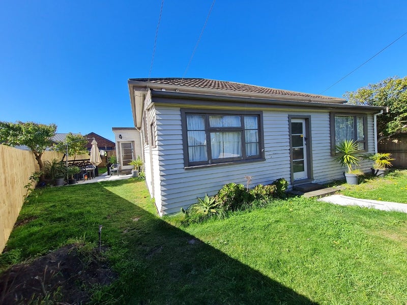 1/159 Shaw Avenue, New Brighton, Christchurch - Carousel 2
