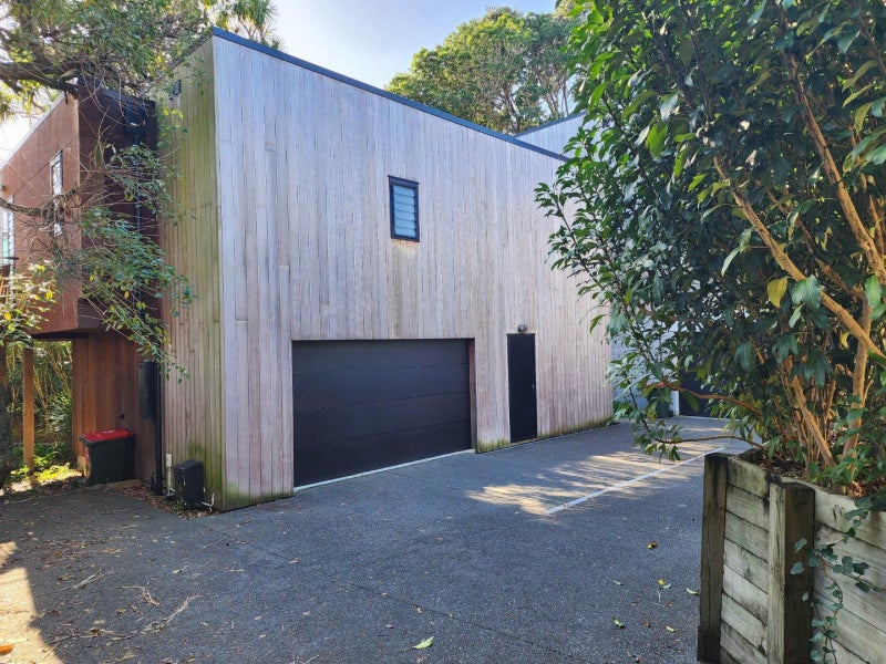 1/66 Powderham Street, New Plymouth, New Plymouth - Carousel 15