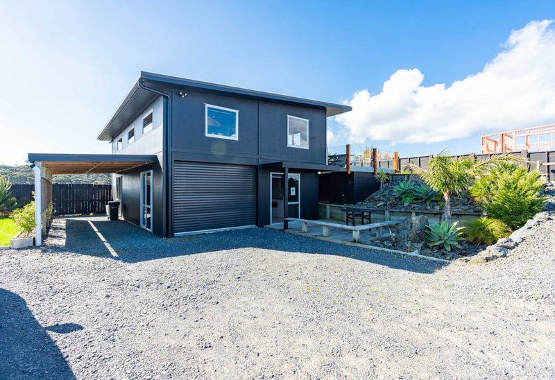 6 Nautical Heights, Mangawhai Heads, Mangawhai - Carousel 1