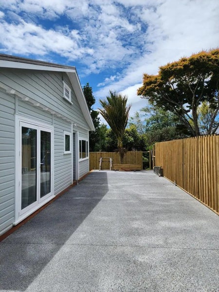 58 Doralto Road, Frankleigh Park, New Plymouth - Carousel 1