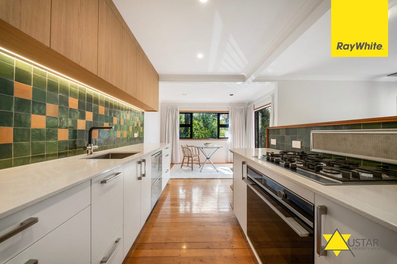 864 West Coast Road, Waiatarua, Auckland - Carousel 2