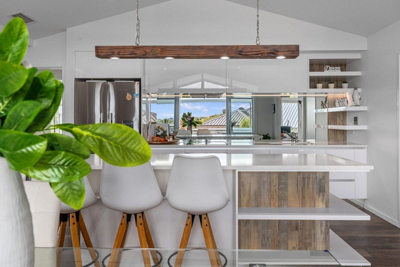 3 Kissling Terrace, Pyes Pa, Tauranga - Carousel 2