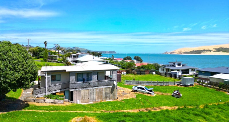 61 Fairlie Crescent, Opononi - Carousel 1