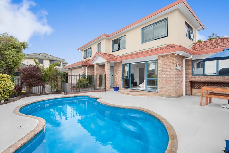 16 Hinckley Court, Dannemora, Auckland - Carousel 2