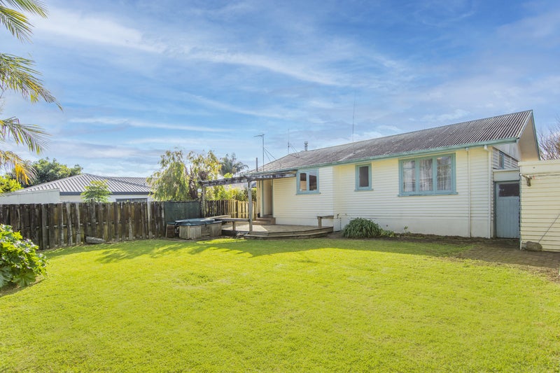 1408 Cameron Road, Greerton, Tauranga - Carousel 2