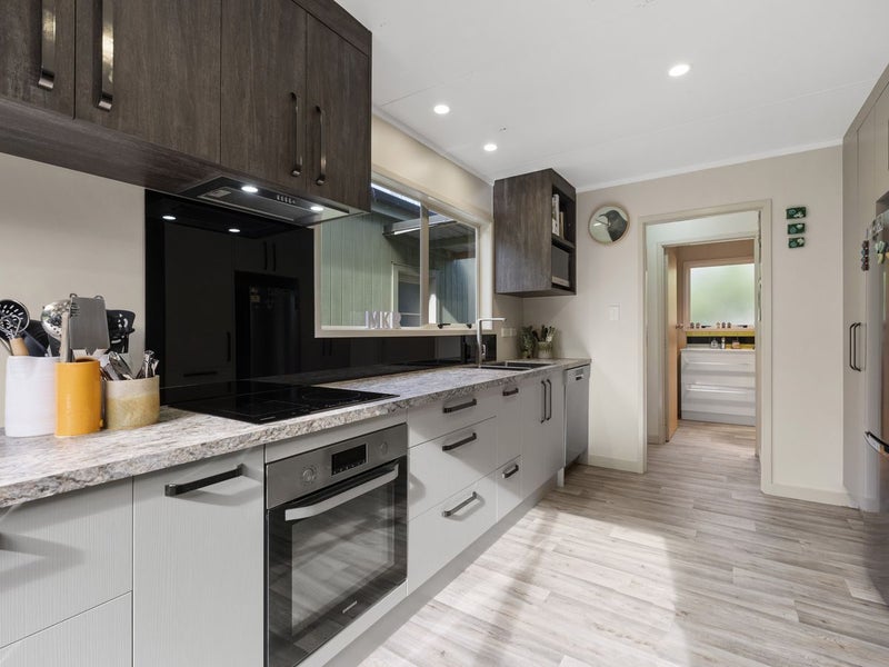 3 Te Waaka Terrace, Kuratau - Carousel 1