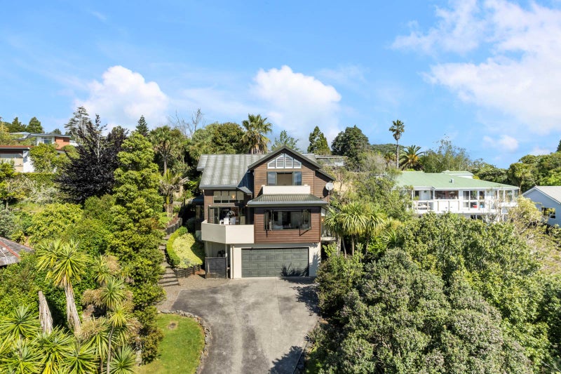 8 Kauri Lane, Red Hill, Papakura - Carousel 2