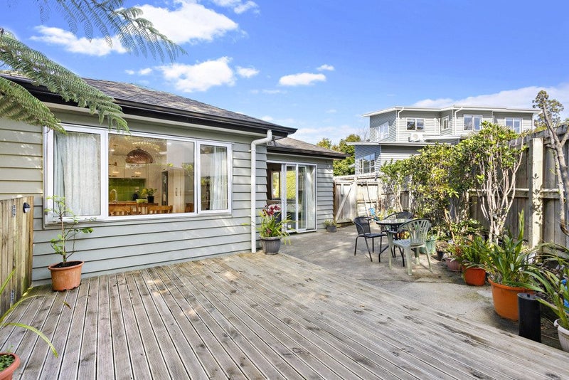 40H Konini Road, Titirangi, Auckland - Carousel 2