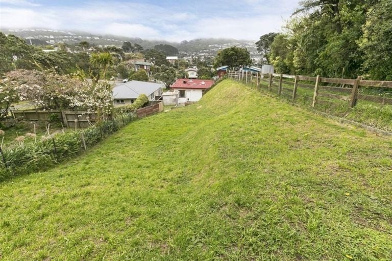 53 Fraser Avenue, Johnsonville, Wellington - Carousel 11