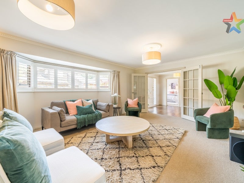 46 Mcenroe Grove, Naenae, Lower Hutt - Carousel 2