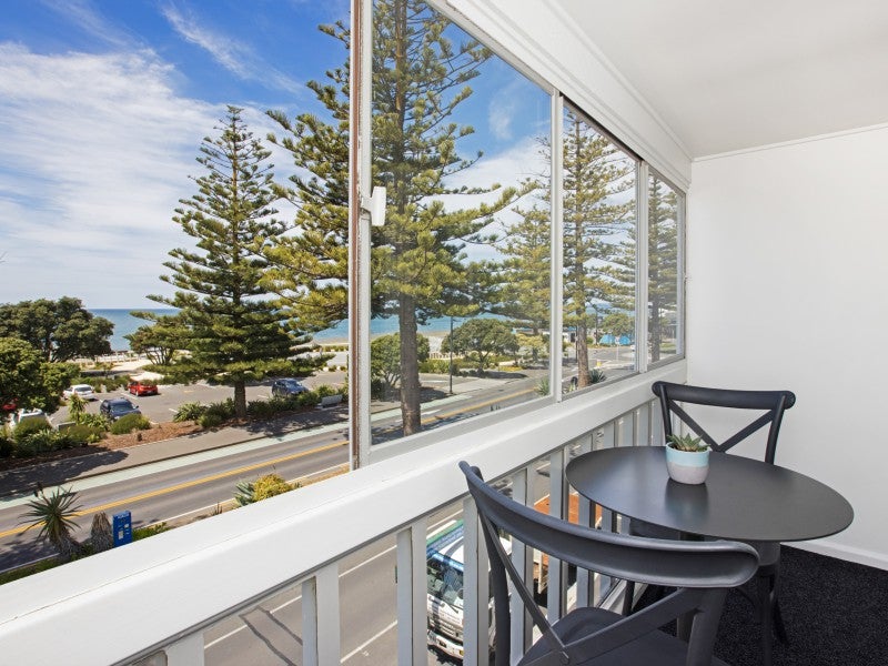 245 Marine Parade, Napier South, Napier - Carousel 1