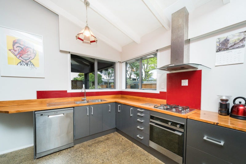 56 Te Awe Awe Street, Hokowhitu, Palmerston North - Carousel 2