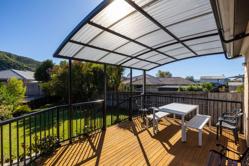 255 Waikawa Road, Waikawa, Picton - Carousel 2