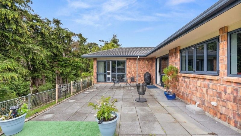 4 Beechwood Way, Te Marua, Upper Hutt - Carousel 1