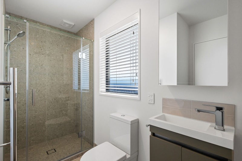 4/21 Fairfield Avenue, Addington, Christchurch - Carousel 15